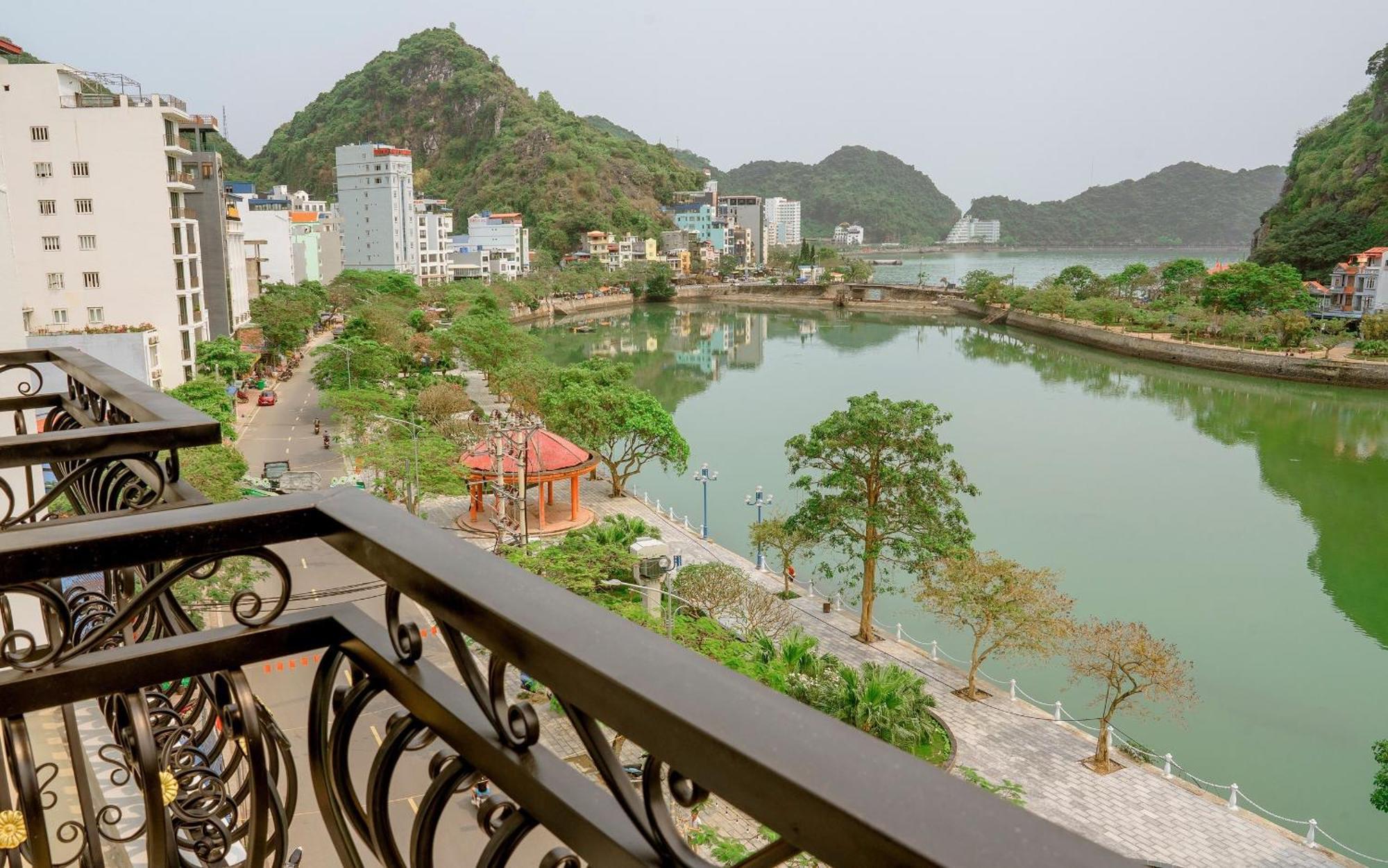 Sea Balcony Hotel Dong Khe Sau 외부 사진